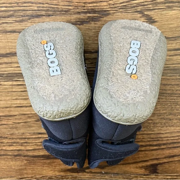 Baby Bogs Winter Boots - Picture 5 of 9